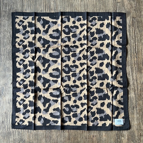 Vans Accessories - Vans Cheetah print bandana. Black cheetah print w/tan & gray w/black border. NWT